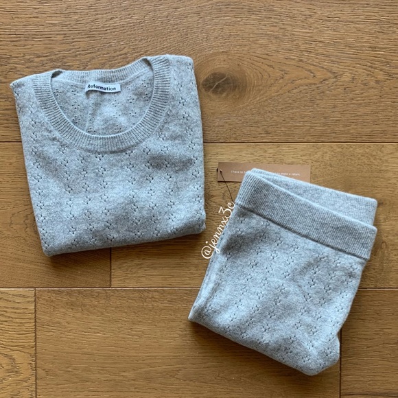 ❌[SOLD]❌Reformation Villa Two Piece || Light Grey - Picture 16 of 16